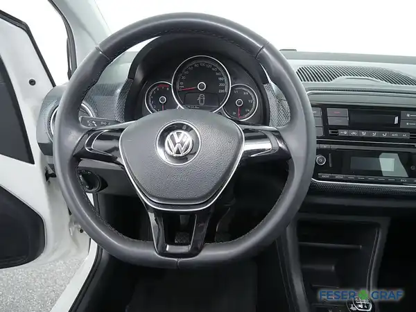 VW UP! (11/19)