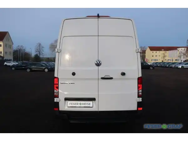 VW CRAFTER (4/19)